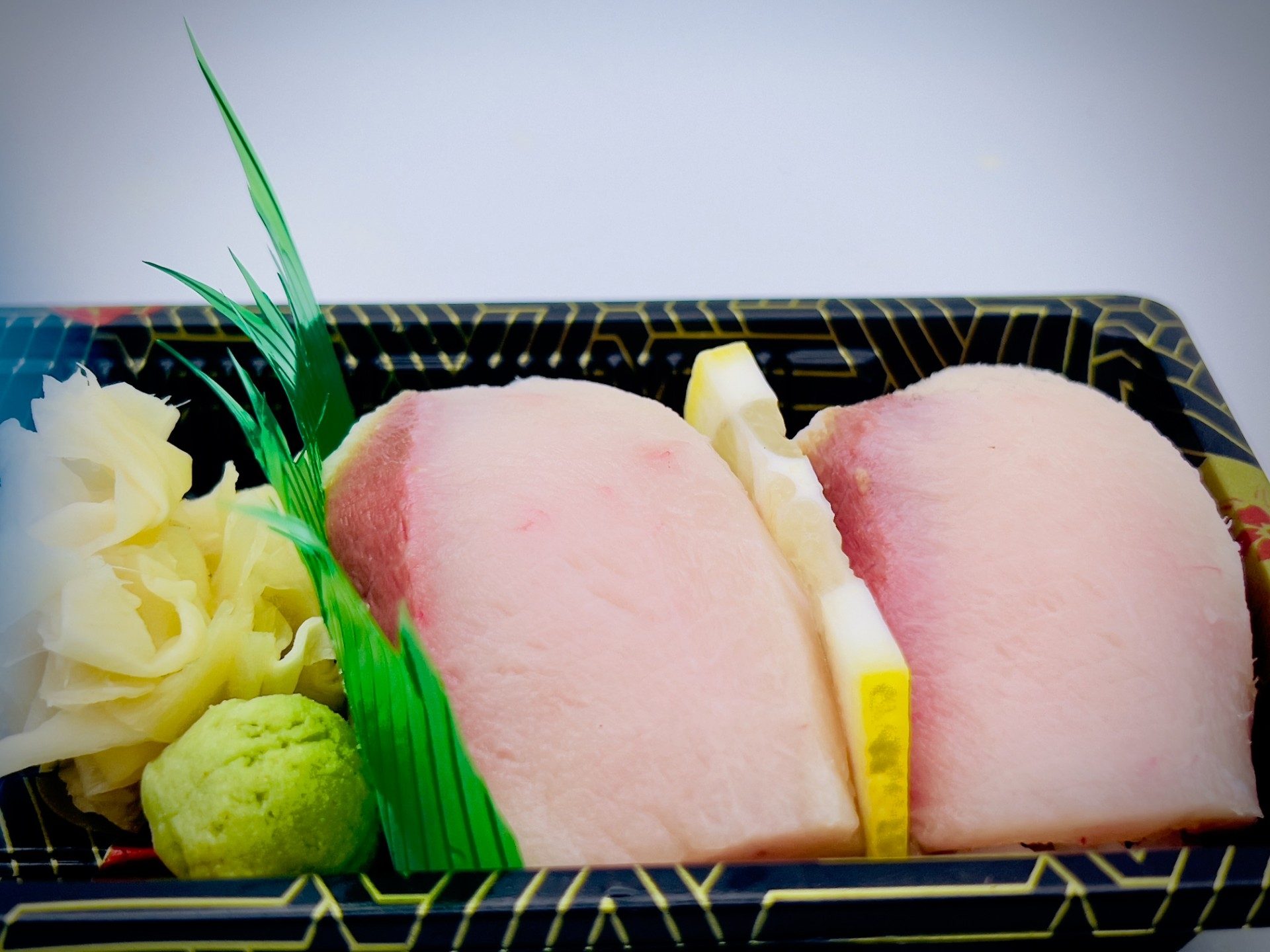 (Off) Yellowtail sushi 2 pcs.