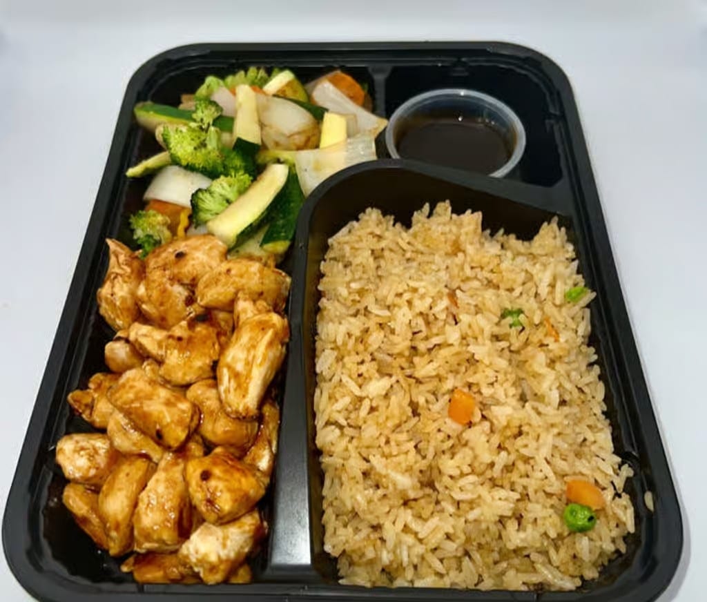 HL3. Chicken Lunch Special.