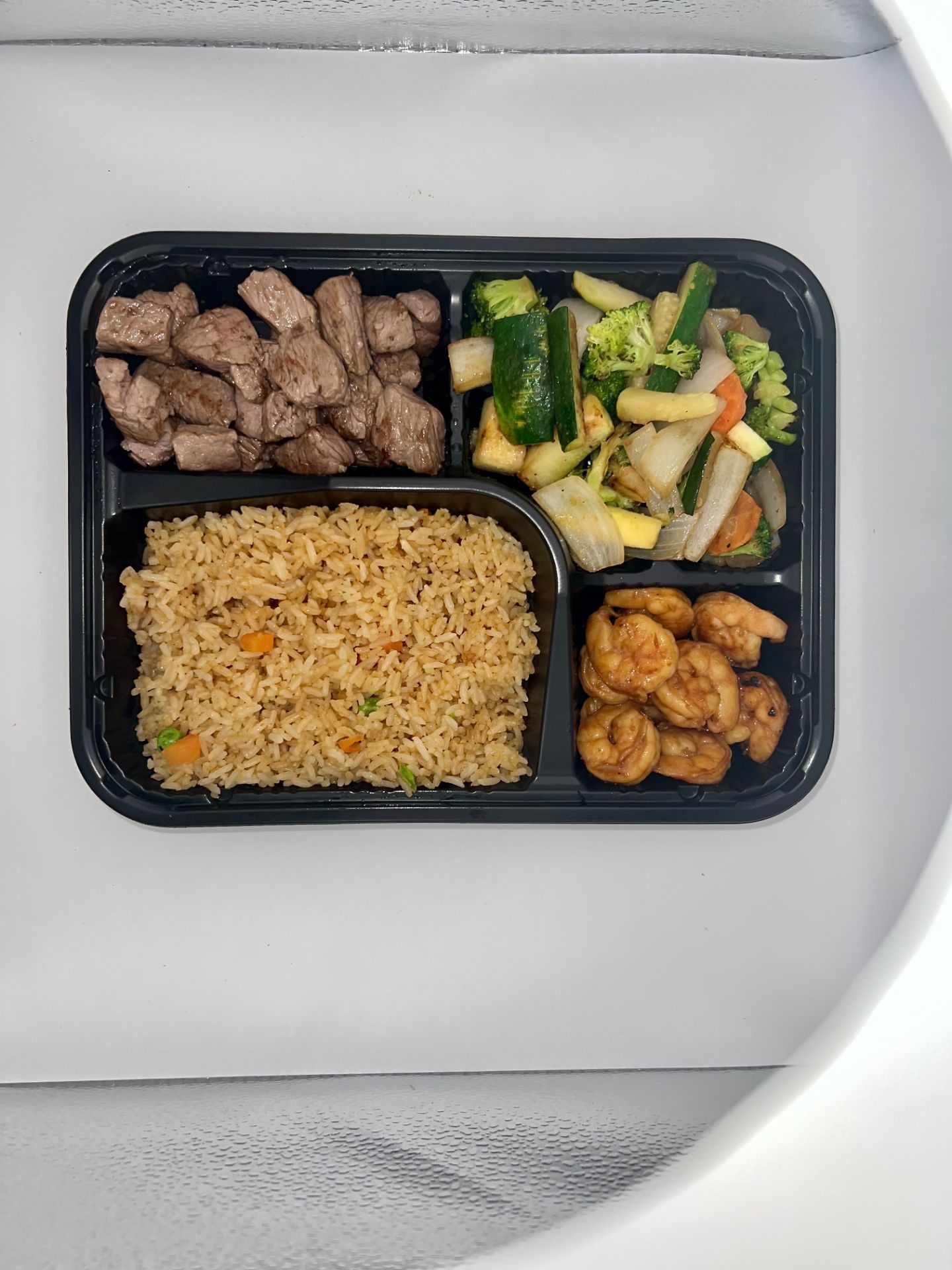 HL9. Steak & Shrimp (6 pcs) Lunch Special.